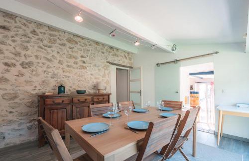 Calanque de Morgiou Apartment | L'Atypique - Cabanon 3 ch et terrasse au calme