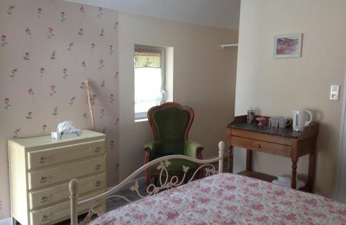 Willeman Bed & Breakfast | L'Auberge Des Oiseaux Chantants