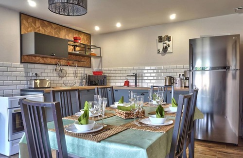 Saint-Fiacre House | L'Avaugour" vacation home with garden and access to our educational farm.