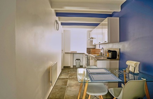 Quartier Chorier-Berriat Apartment | L'Eden d'Aphrodite, Grenoble's oldest and highest-rated Love Room