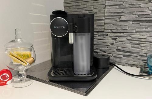 Laken House | l'imperial WIFI & Confort
