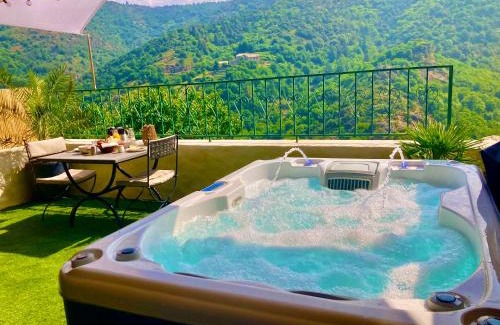 Asperjoc Bed & Breakfast | L'Insolite PALLAS