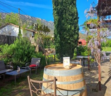 Mons Bed & Breakfast | L'Interlude