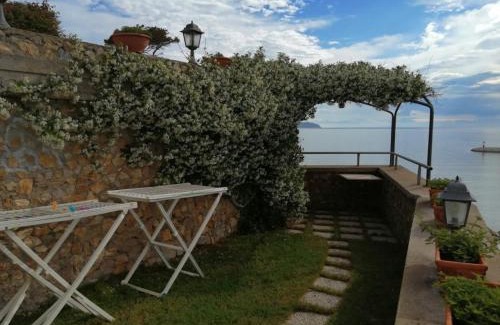 Ponza House | L'Isolana Case Vacanza Palma 1