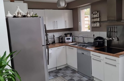 Cambrai Apartment | L'Oasis citadin with terrace and garden Apartment 70m2- Cambrai Centre