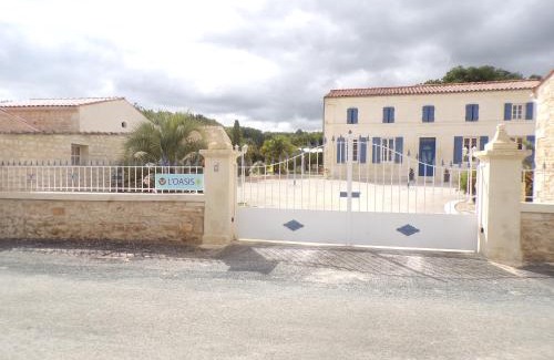 Port-d'Envaux Bed & Breakfast | L'Oasis