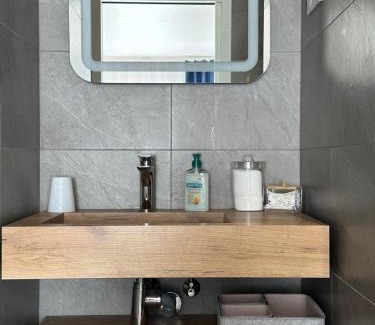 Bayon House | L'Obsidienne