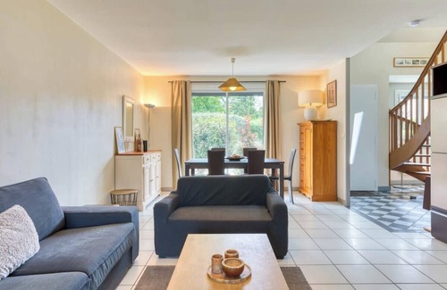 Canteleu House | L'Olivier, charmante maison avec parking et jardin