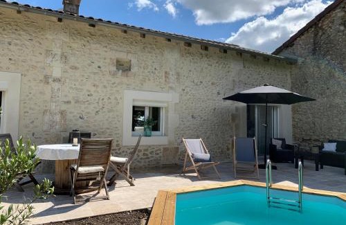 Trelissac House | L Ostal