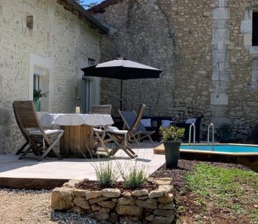 Trelissac House | L Ostal