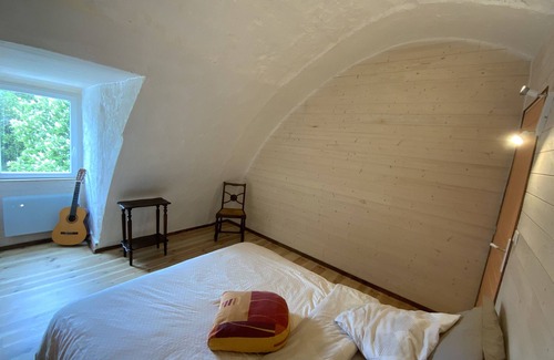 Saint-Georges-de-Levejac Bed & Breakfast | L'Oustaliere, Chambre CÉLINE, spa and sauna access
