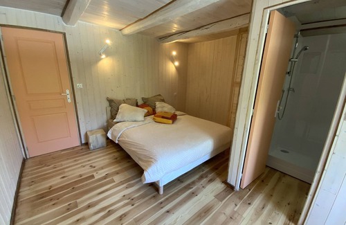 Saint-Georges-de-Levejac Bed & Breakfast | L'Oustaliere, Chambre FRANÇOISE, spa and sauna access