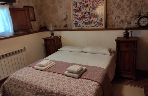 Roda de Eresma House | La Antigua casa del cartero