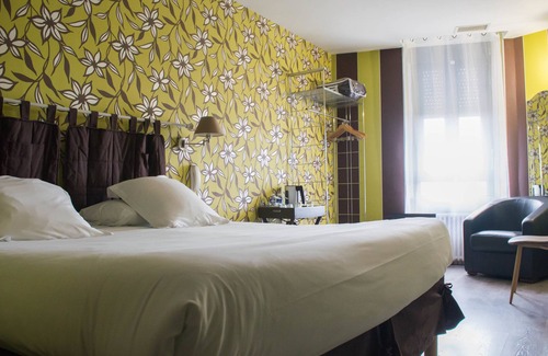 Monflanquin Hotel | La Bastide des Oliviers