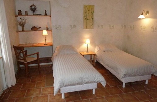 Cruis House | La Bastide du Claus - Vitaverde, bed and breakfast Lure