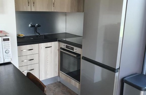 Le Petit-Abergement Apartment | LA BATISSE l'arbre beige