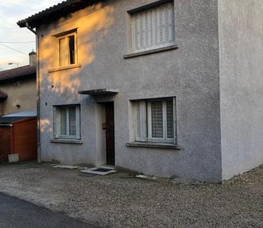 Bourg-en-Bresse Apartment | La belle époque