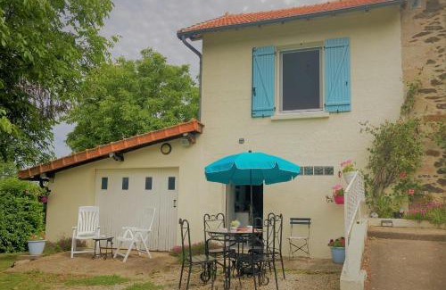 Sussac Apartment | La Belle Vue - Coin de paradis