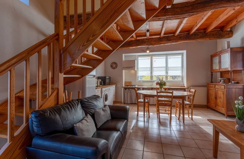 Ade Cottage | La Bergerie - Cosy House 5 Minutes from Lourdes, Private Garden, Terrace, WiFi