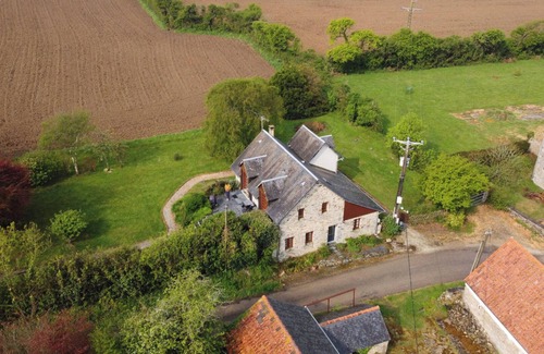 Surtainville House | La Bergerie: Large house with spacious garden