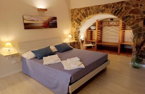 Tovo San Giacomo House | La Borgata