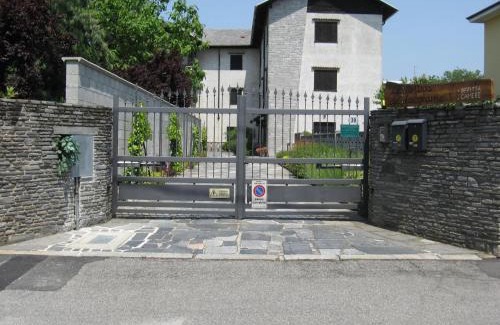 Vanzaghello House | La Bottega Del Falegname