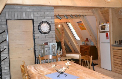 Beauraing Ski Chalet | La Bulle Du Trappeur (Chevaux bienvenus)