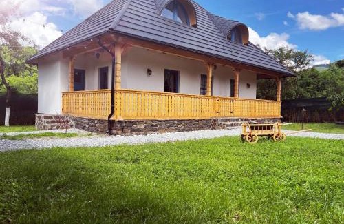 Viseu de Sus Ski Chalet | La Bunici