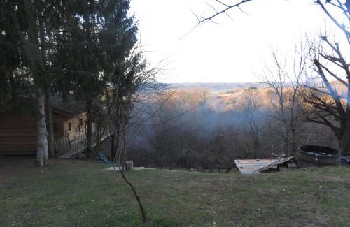 Ratieres Bed & Breakfast | La Cabane aux Sapins