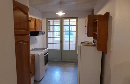 Blangy-sur-Bresle Apartment | La Calypso the 2-person studio (+ 1 child under 3) ideal for fishing