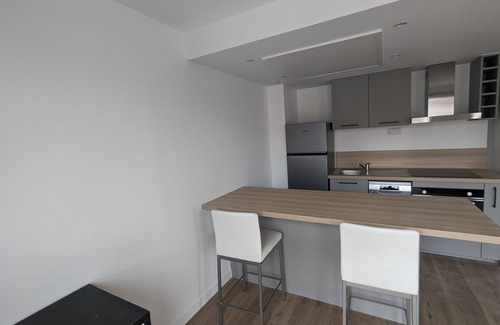 Malakoff Apartment | La campagne à Paris : Bright new apartment in a green setting