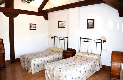 La Salceda House | La Canaleja