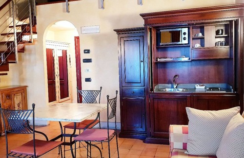 Medolla House | La Cantina Hotel Residence