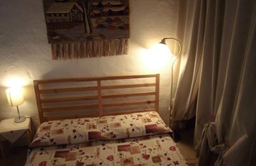 Pont-Saint-Martin Bed & Breakfast | La Casa Antica
