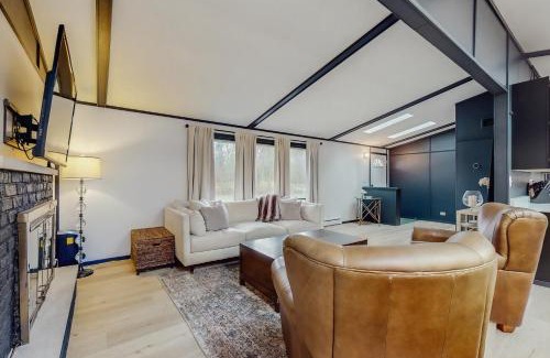 Three Oaks House | La Casa Chikaming