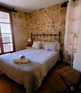 Torre del Compte Apartment | La Casa de Baix