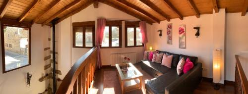 Ortigosa del Monte House | La Casa De La Abuela