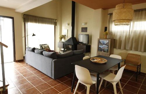 El Ronquillo House | La casa de la encina