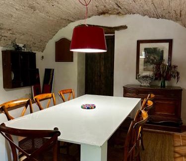 Amer House | La Casa de la Llum