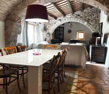 Amer House | La Casa de la Llum