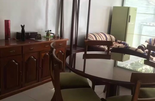 Armero Apartment | La casa del árbol