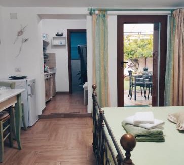 Marrubiu House | La casa del glicine Marrubiu