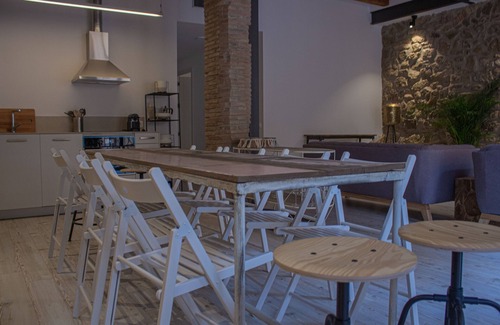 Balaguer Apartment | La Casa Del Miracle. 1st floor ; 4 bedrooms.
