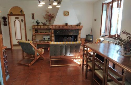 Rapino House | La Casa di Anna nel Parco della Majella Abruzzo Rapino CH