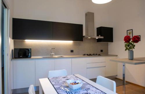 Como Apartment | La casa di Antonio
