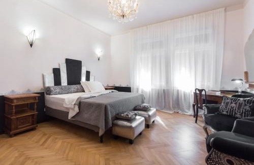 Gorizia Apartment | La casa di Gatsby Art Deco in Centro Gorizia con Parcheggio e Terrazza