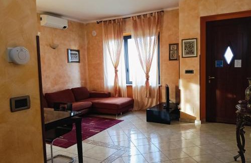 Cirie Apartment | La Casa di Laura