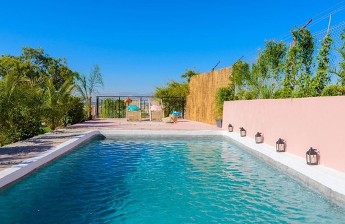 Zujaira Villa | La Casa Grande de Zujaira Pinos Puente by Ruralidays