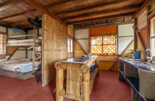 Mompiche Hostel | La Casa Mompiche