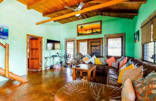 Boca Ciega House | La Casa Pura Vida